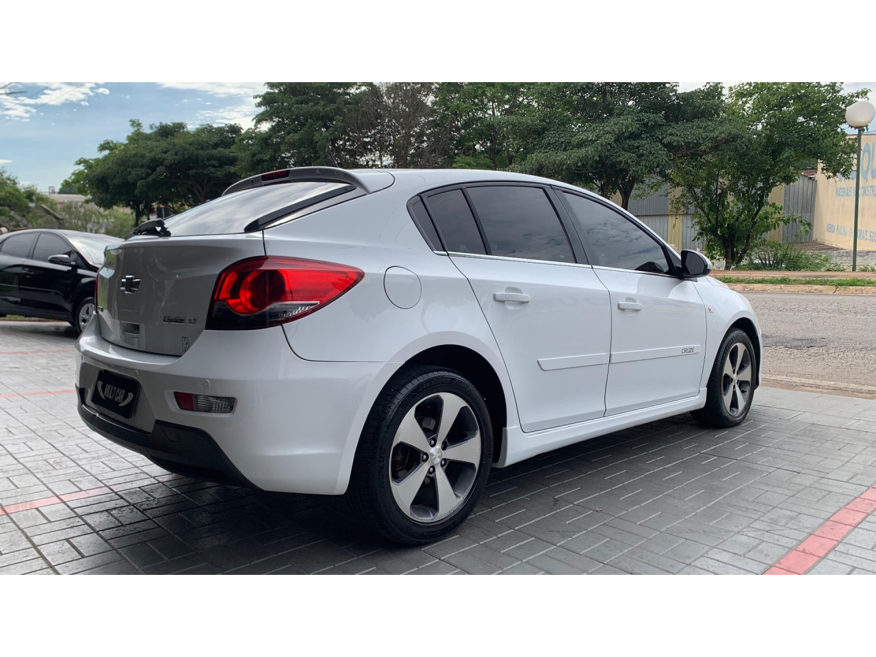 Cruze Hatch 1.8 16V 4P LT SPORT FLEX AUTOMÁTICO