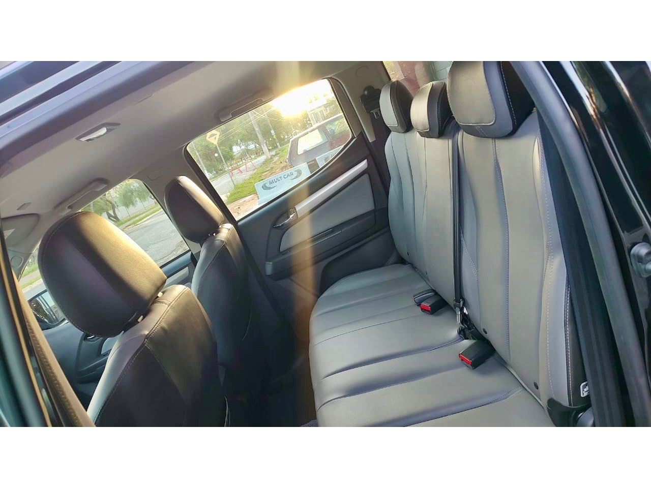 S10 2.8 16V LTZ CABINE DUPLA TURBO DIESEL AUTOMÁTICO