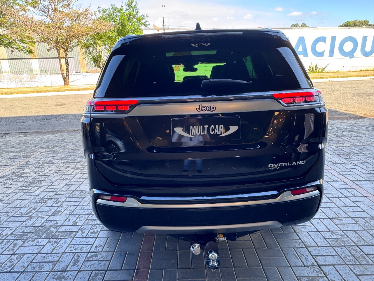 Commander 1.3 16V 4P FLEX T270 OVERLAND TURBO AUTOMÁTICO