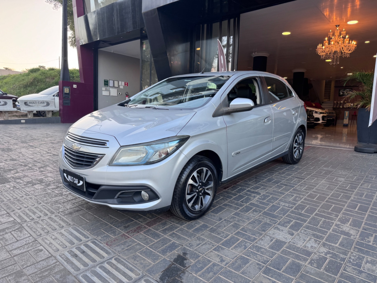 Onix Hatch 1.4 4P FLEX LTZ