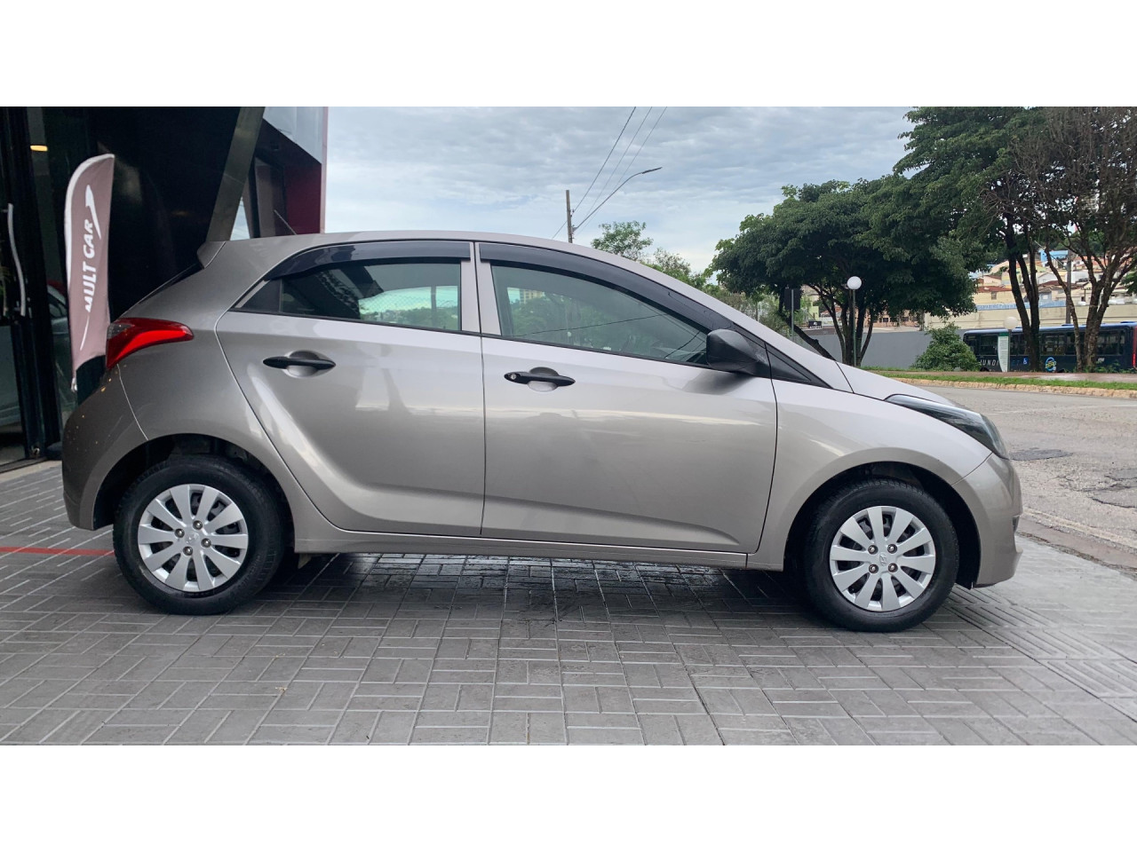 HB 20 Hatch 1.0 12V 4P FLEX COMFORT