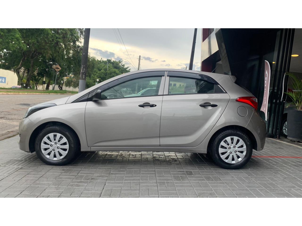 HB 20 Hatch 1.0 12V 4P FLEX COMFORT