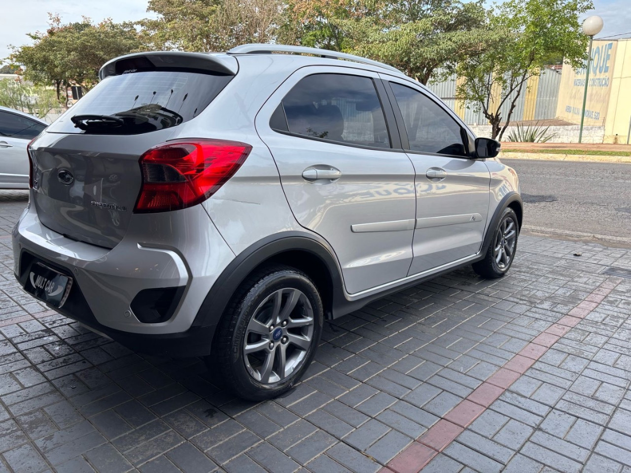 Ka Hatch 1.5 12V 4P TI-VCT FREESTYLE FLEX