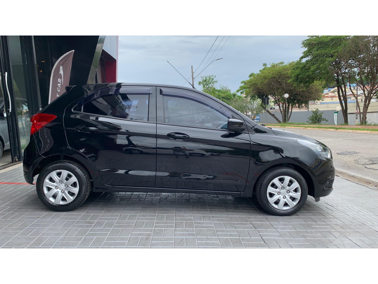 Ka Hatch 1.0 12V 4P TI-VCT SE FLEX