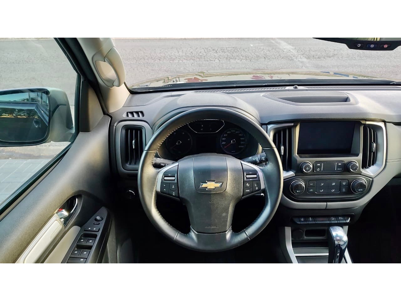 S10 2.8 16V LTZ CABINE DUPLA TURBO DIESEL AUTOMÁTICO