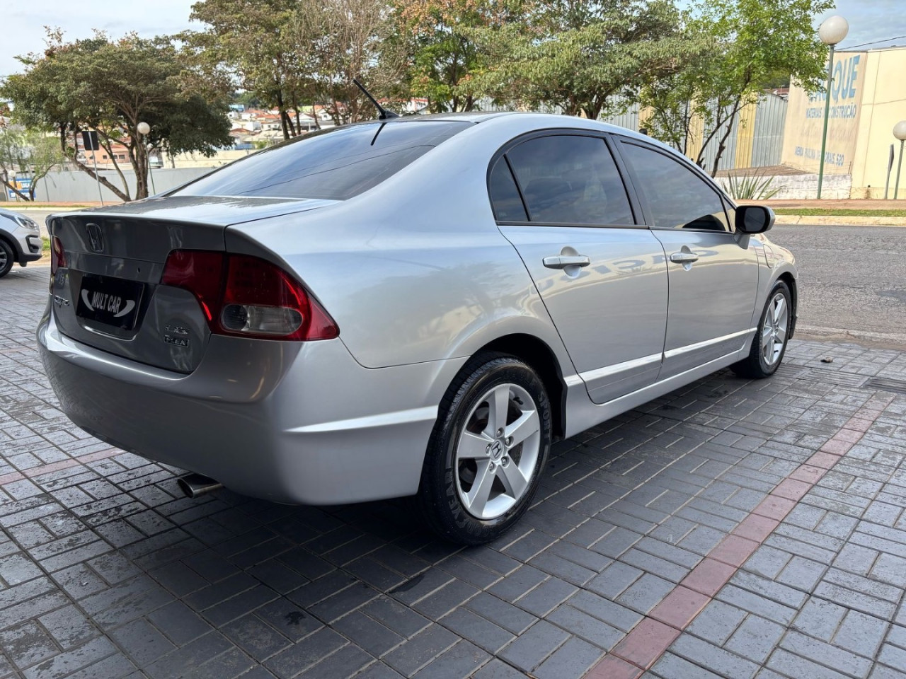 Civic 1.8 16V 4P FLEX LXS AUTOMÁTICO