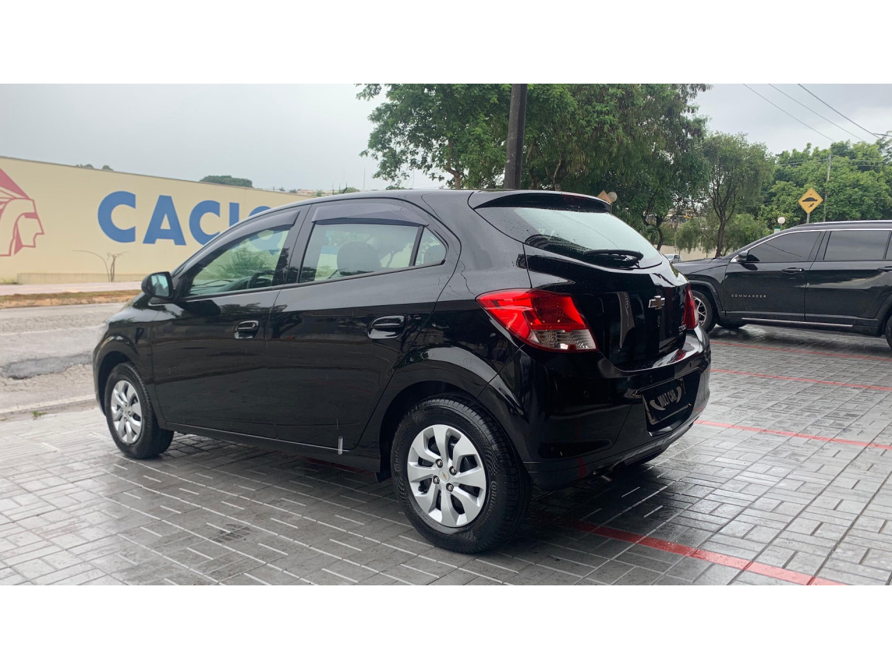 Onix Hatch 1.0 4P FLEX LT