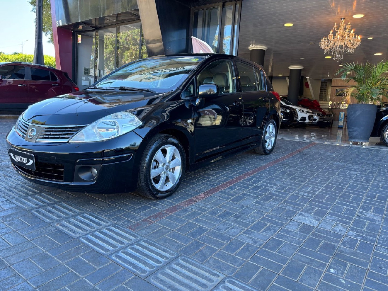 Tiida Hatch 1.8 16V 4P SL FLEX AUTOMÁTICO