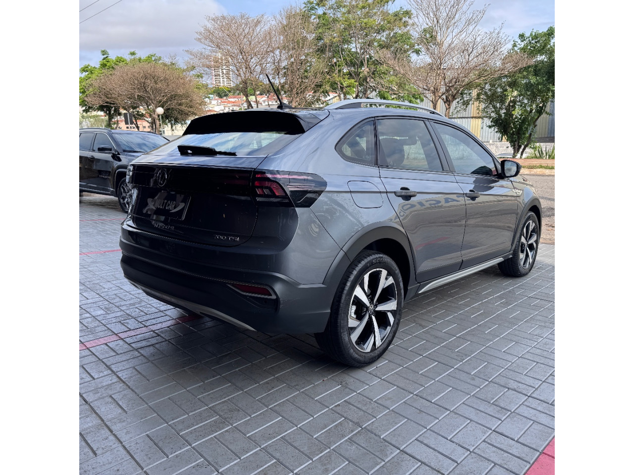 Nivus 1.0 4P FLEX 200 TSI HIGHLINE AUTOMÁTICO