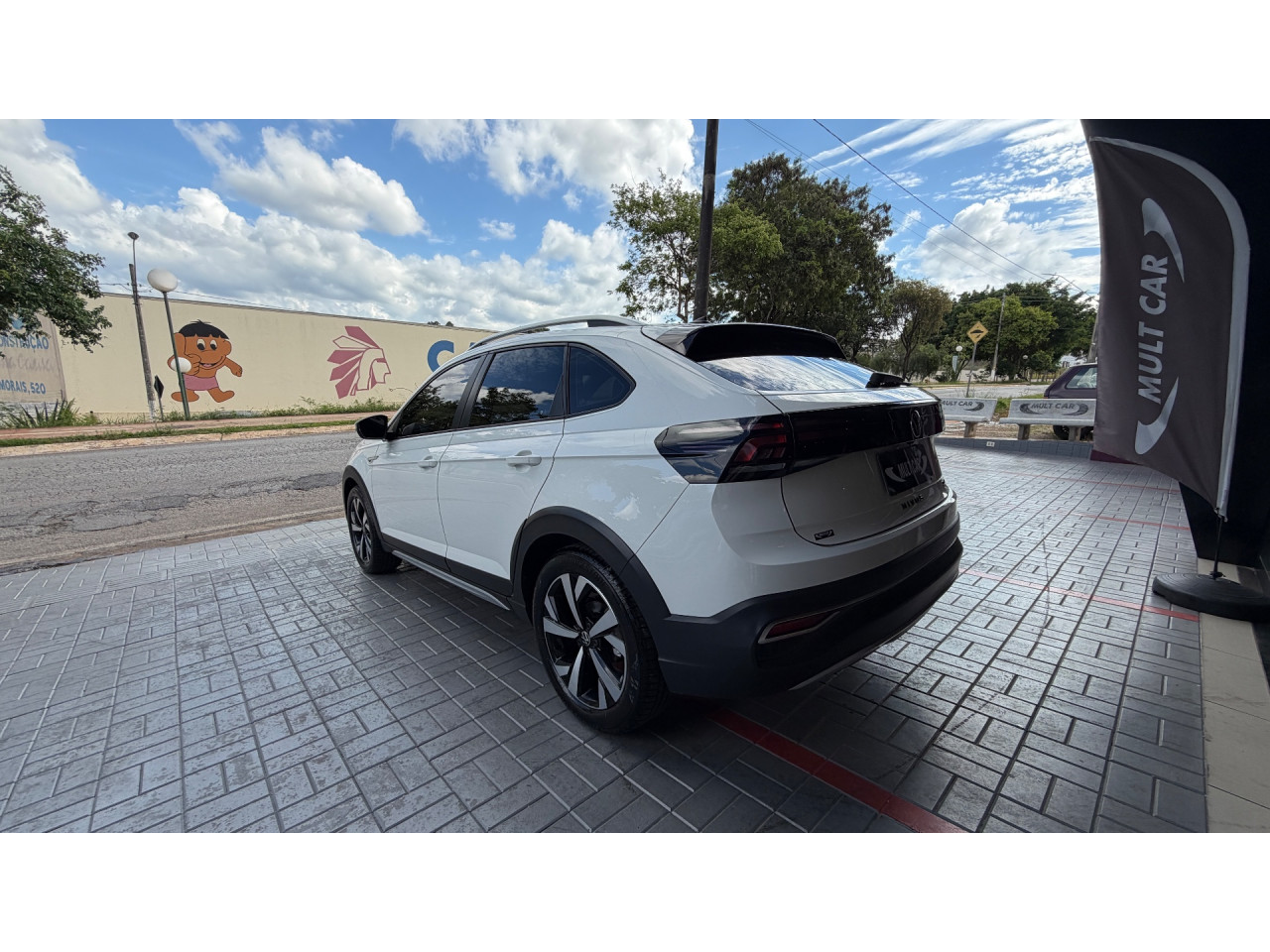 Nivus 1.0 4P FLEX 200 TSI HIGHLINE AUTOMÁTICO