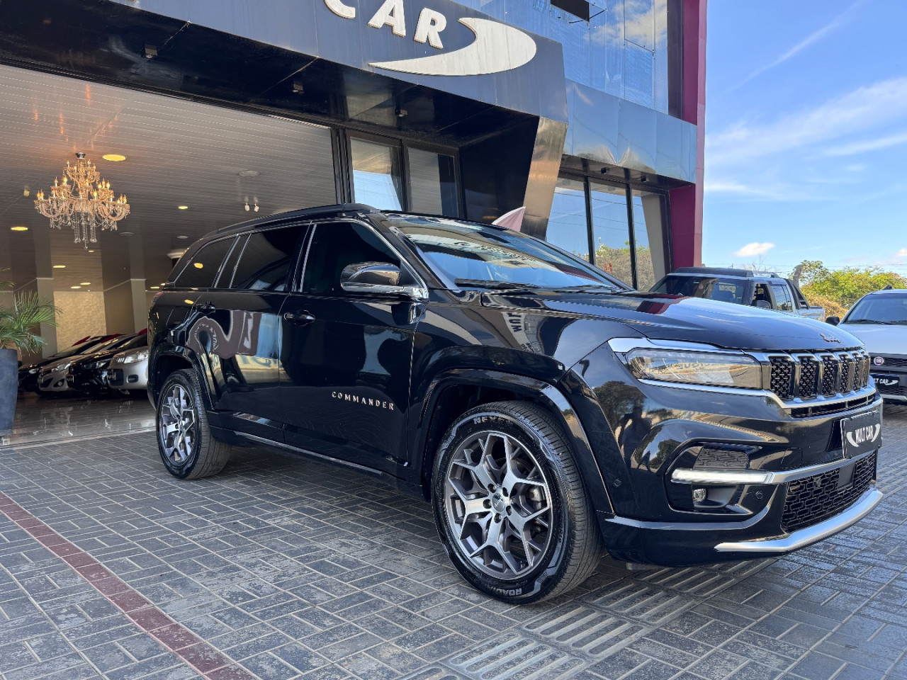 Commander 1.3 16V 4P FLEX T270 OVERLAND TURBO AUTOMÁTICO