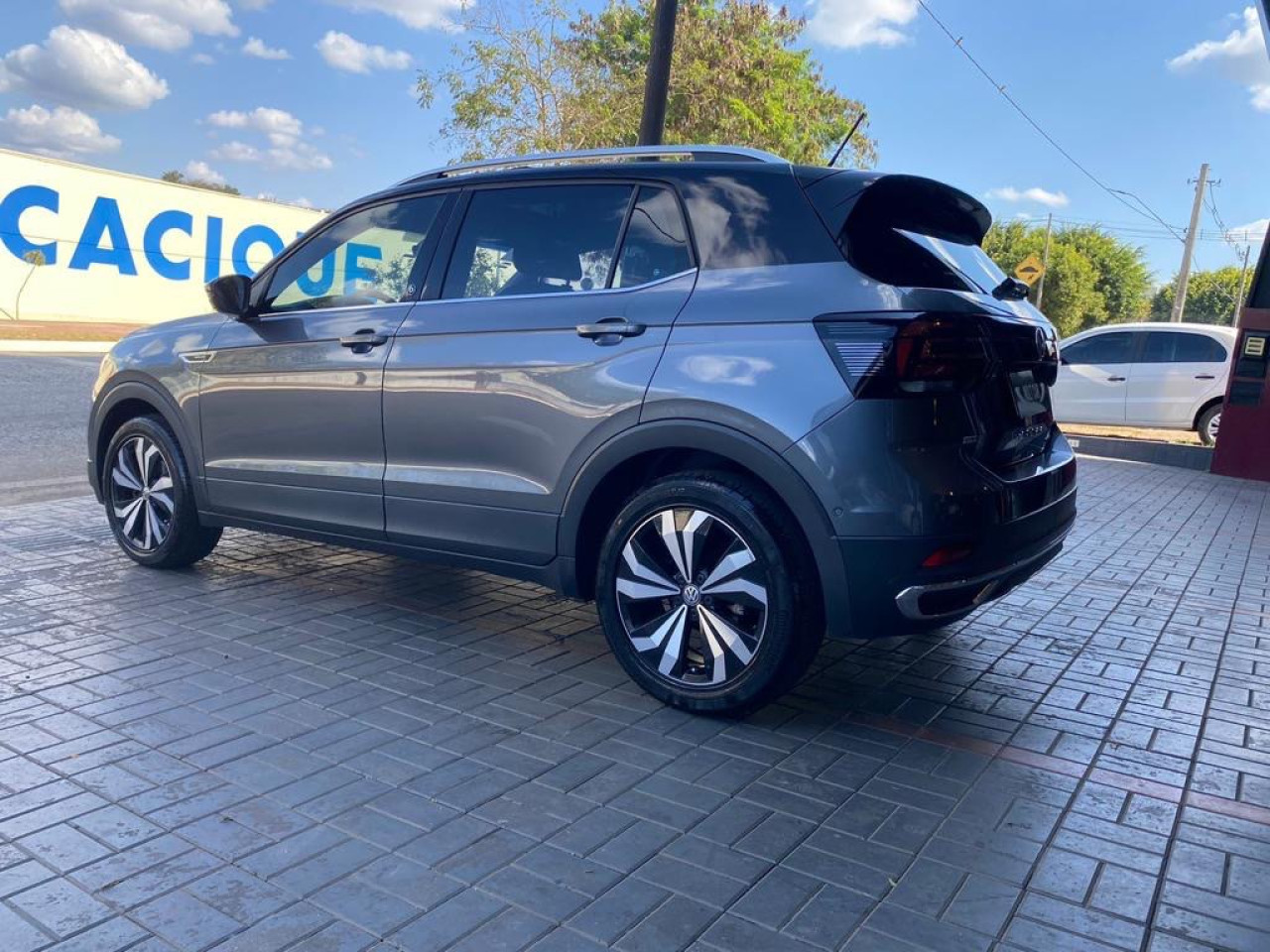 T-Cross 1.4 4P 250 TSI FLEX HIGHLINE AUTOMÁTICO