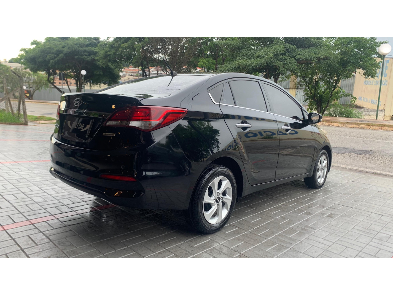 HB 20 Sedan 1.6 16V 4P FLEX PREMIUM AUTOMÁTICO