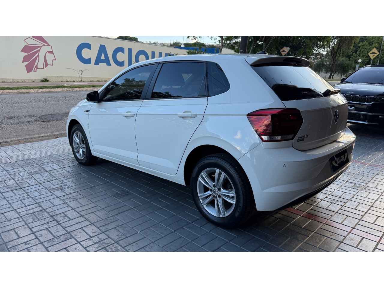 Polo Hatch 1.0 12V 4P 200 TSI  COMFORTLINE AUTOMÁTICO