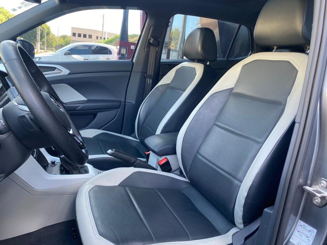 T-Cross 1.4 4P 250 TSI FLEX HIGHLINE AUTOMÁTICO