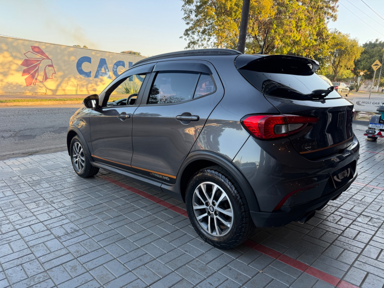 FIAT Argo 1.3 4P FIREFLY FLEX TREKKING