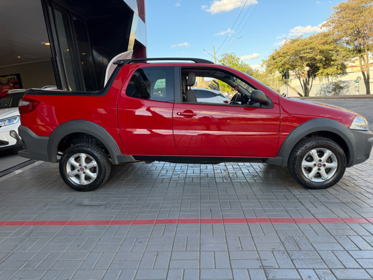 FIAT Strada 1.4 FLEX HARD WORKING CABINE DUPLA