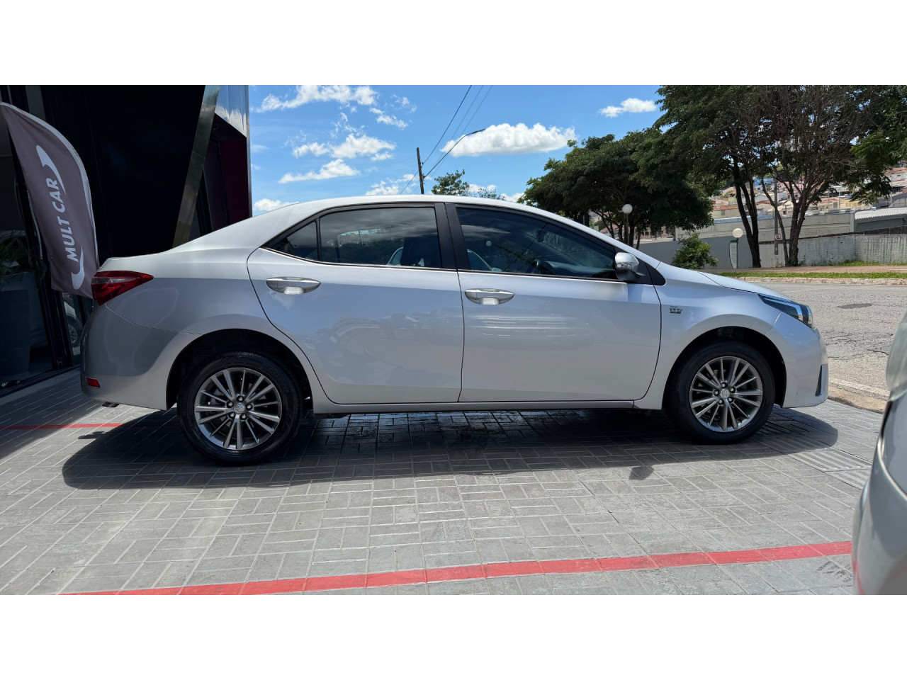 TOYOTA Corolla 2.0 16V 4P FLEX XEI DIRECT SHIFT AUTOMÁTICO CVT