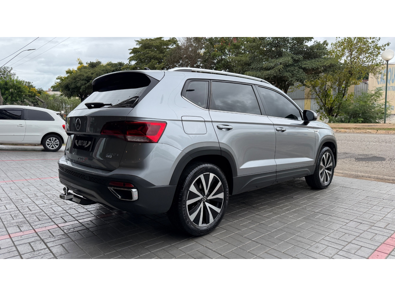 VOLKSWAGEN Taos 1.4 16V 4P FLEX 250 TSI HIGHLINE AUTOMÁTICO