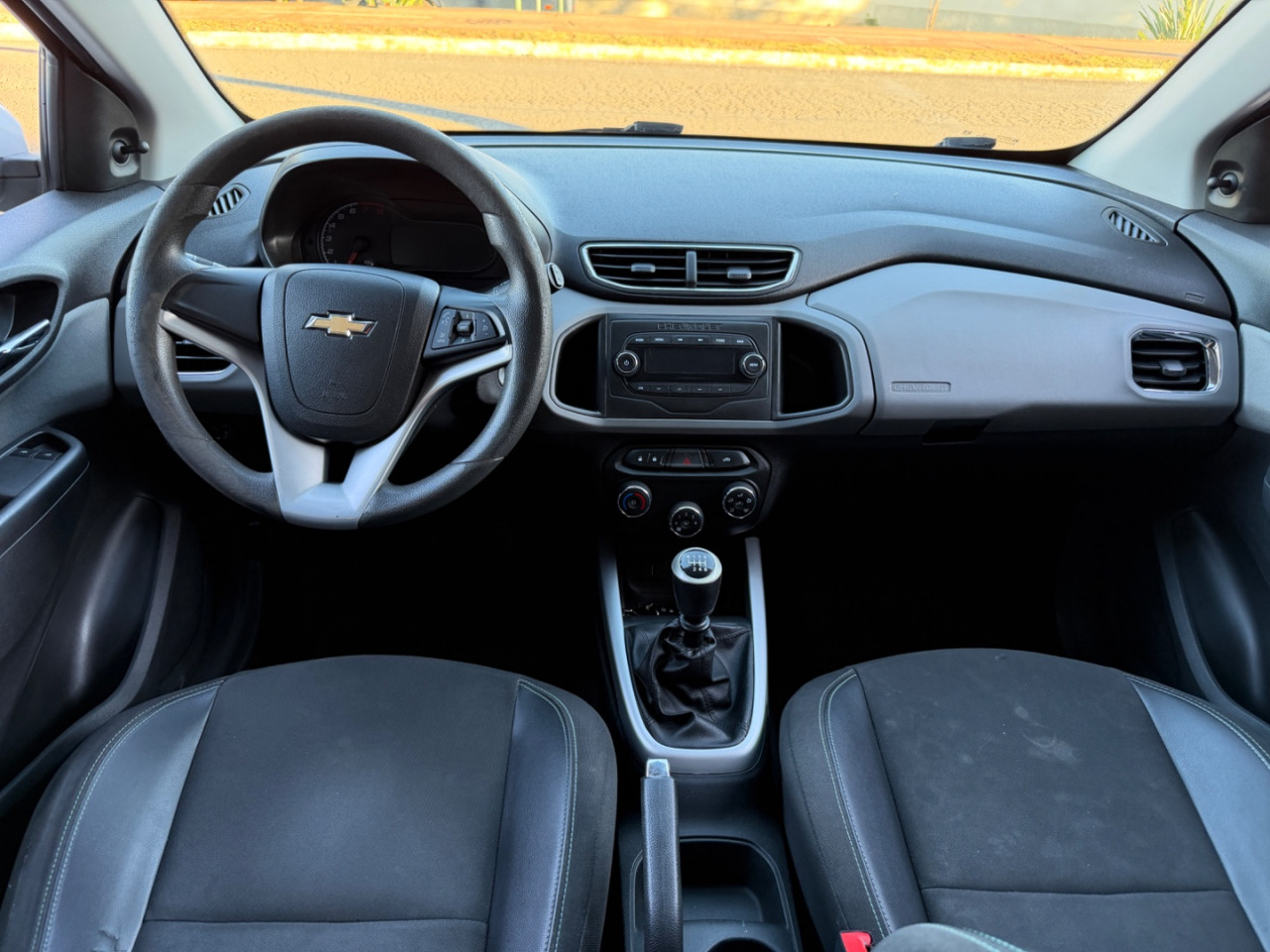 CHEVROLET Onix Hatch 1.0 4P FLEX LT