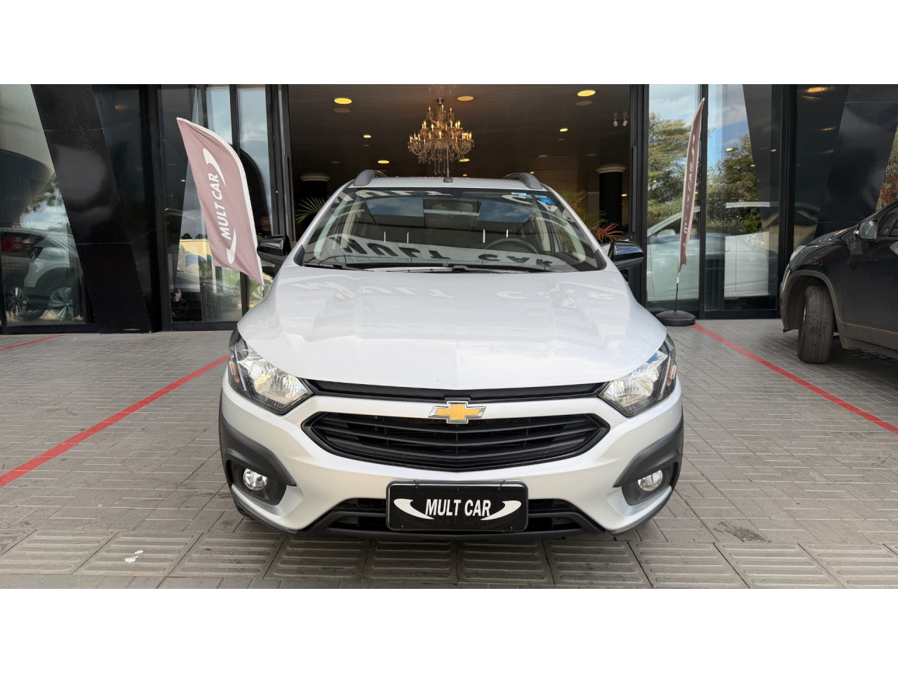 CHEVROLET Onix Hatch 1.4 4P FLEX ACTIVE