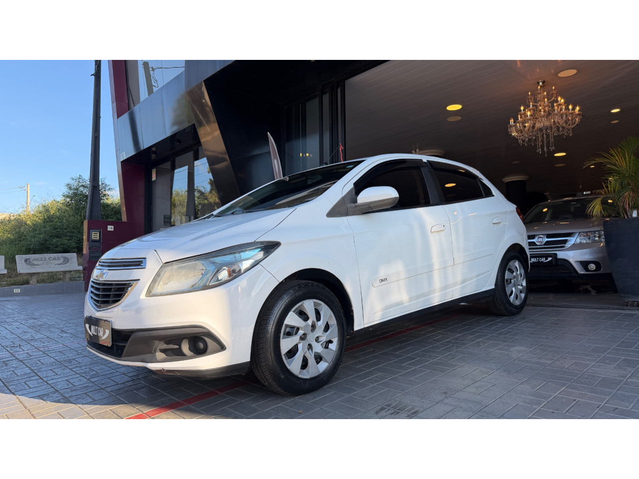 CHEVROLET Onix Hatch 1.4 4P FLEX LT