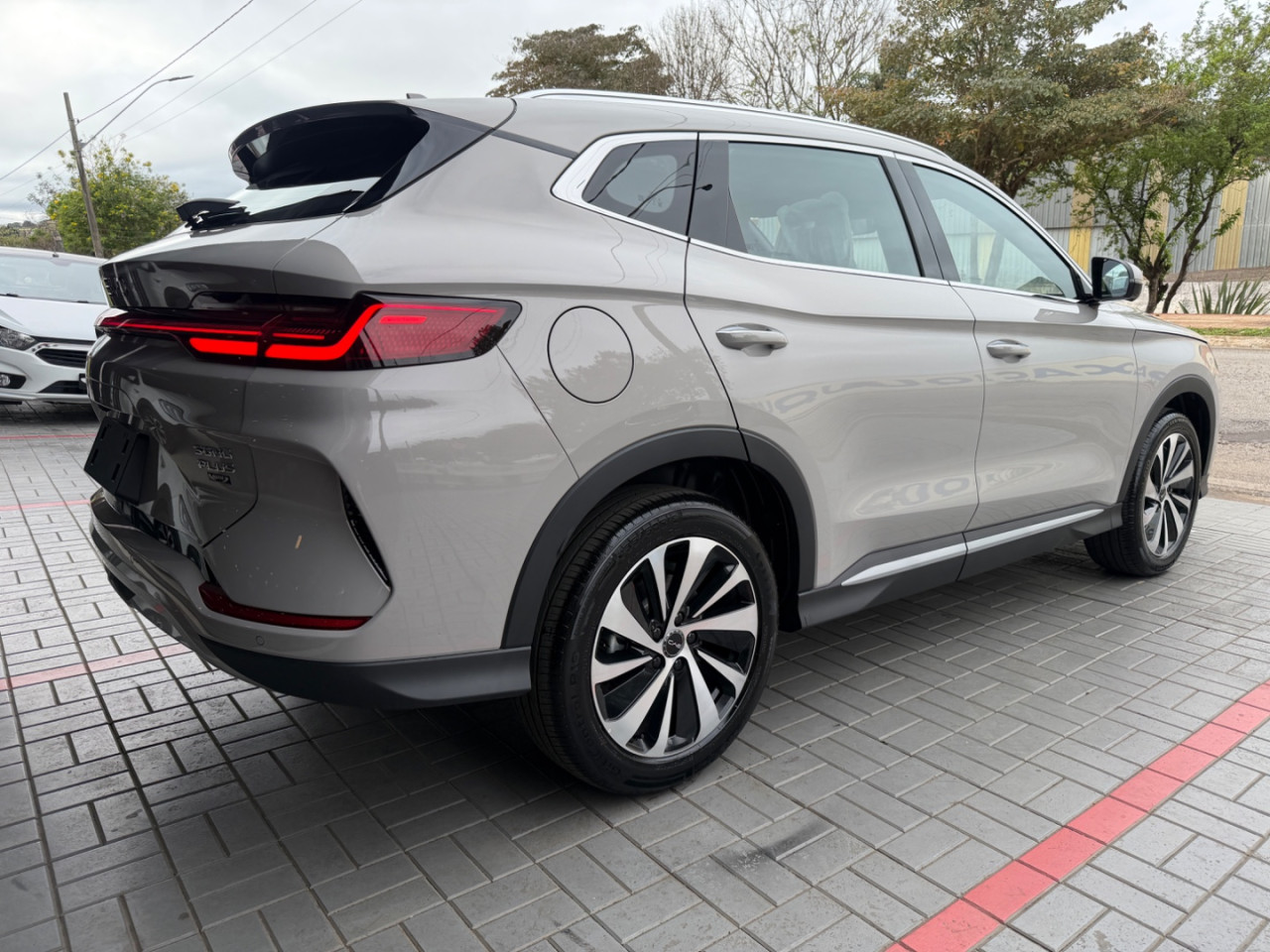 BYD Song Plus 1.5 16V 4P DM-I HÍBIRDO AUTOMÁTICO