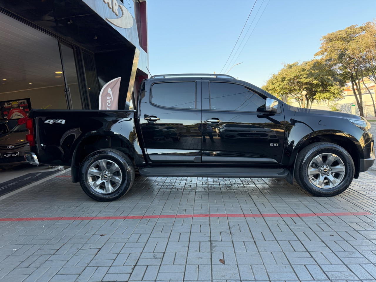 CHEVROLET S10 2.8 16V LTZ CABINE DUPLA 4X4 TURBO DIESEL AUTOMÁTICO