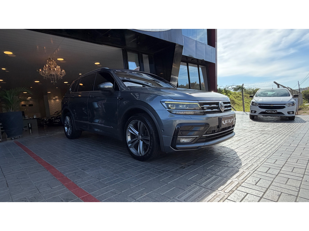 VOLKSWAGEN Tiguan Allspace 2.0 16V 4P TSI 350 TURBO R-LINE 4MOTION DSG AUTOMÁTICO