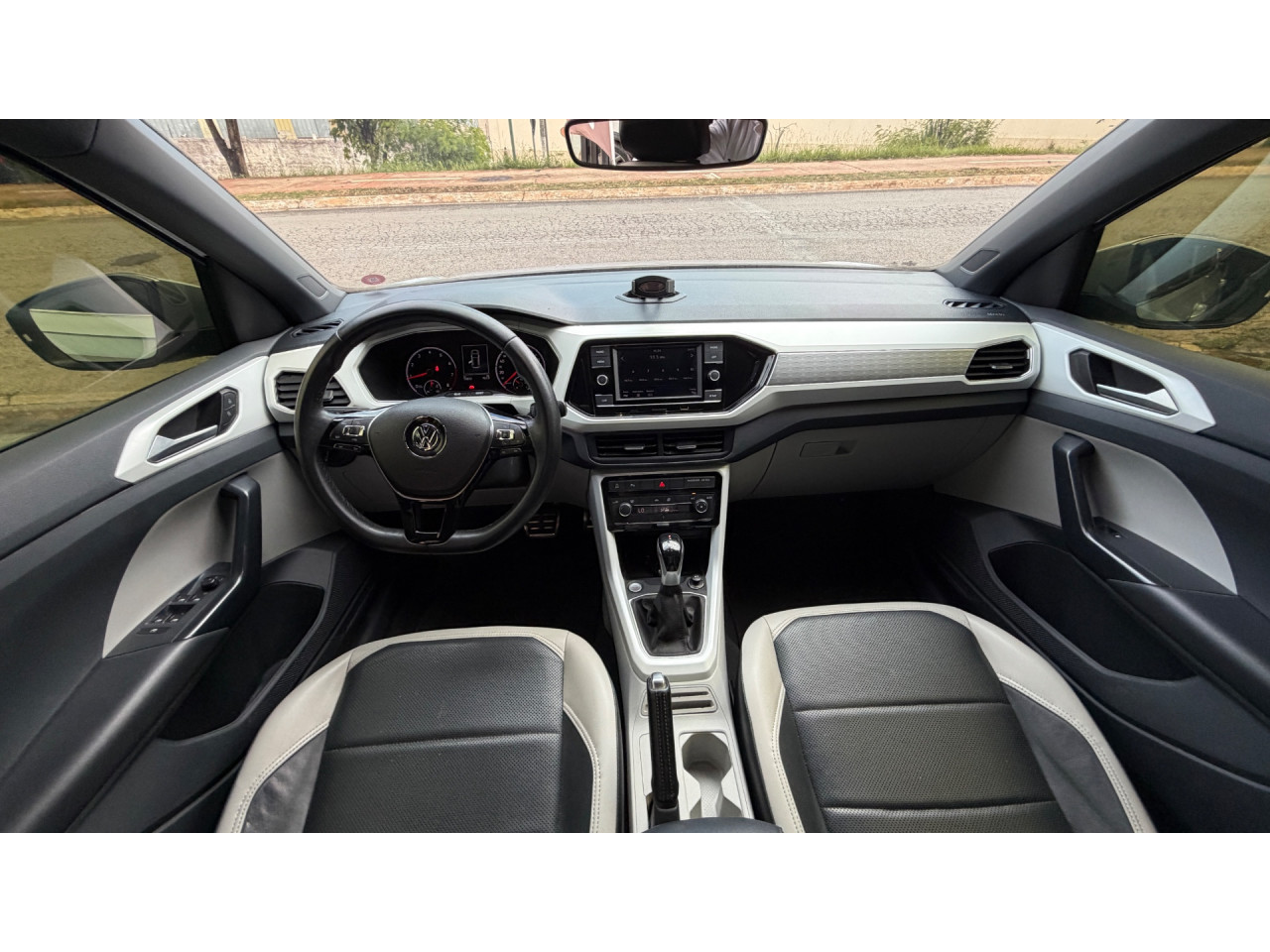 VOLKSWAGEN T-Cross 1.4 4P 250 TSI FLEX HIGHLINE AUTOMÁTICO