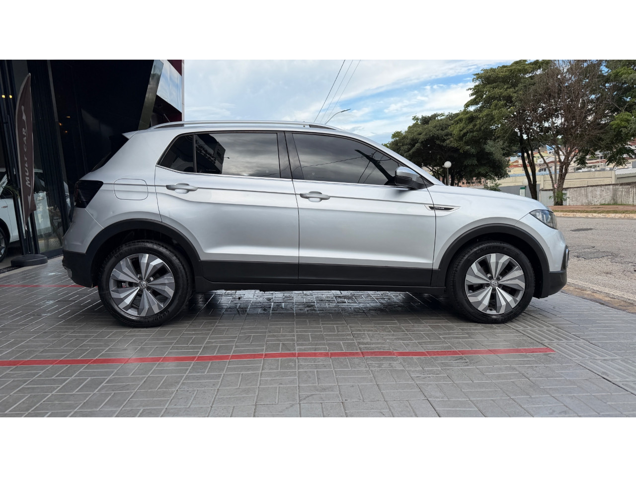 VOLKSWAGEN T-Cross 1.4 4P 250 TSI FLEX HIGHLINE AUTOMÁTICO