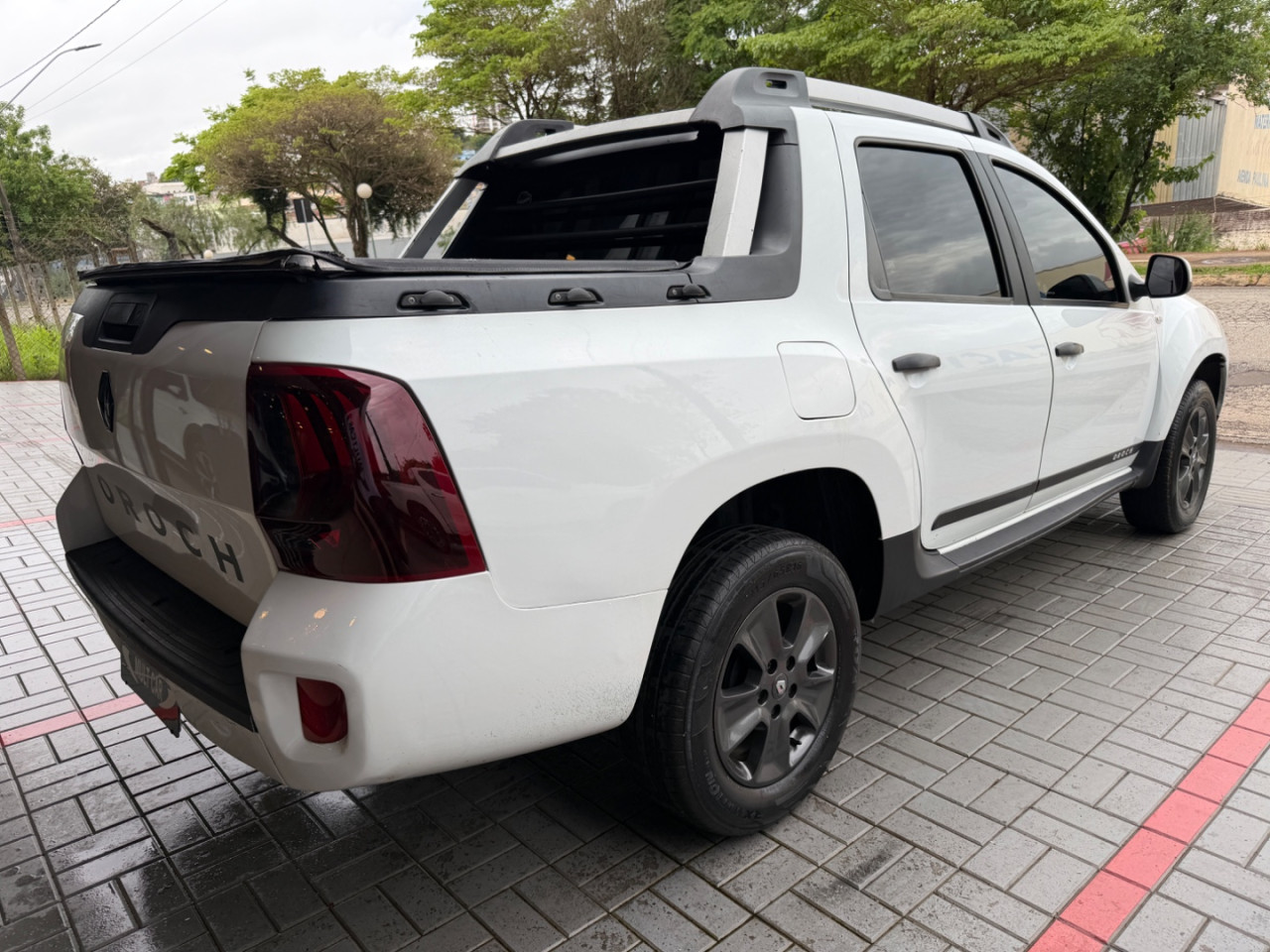 RENAULT Duster Oroch 1.6 16V 4P FLEX EXPRESSION