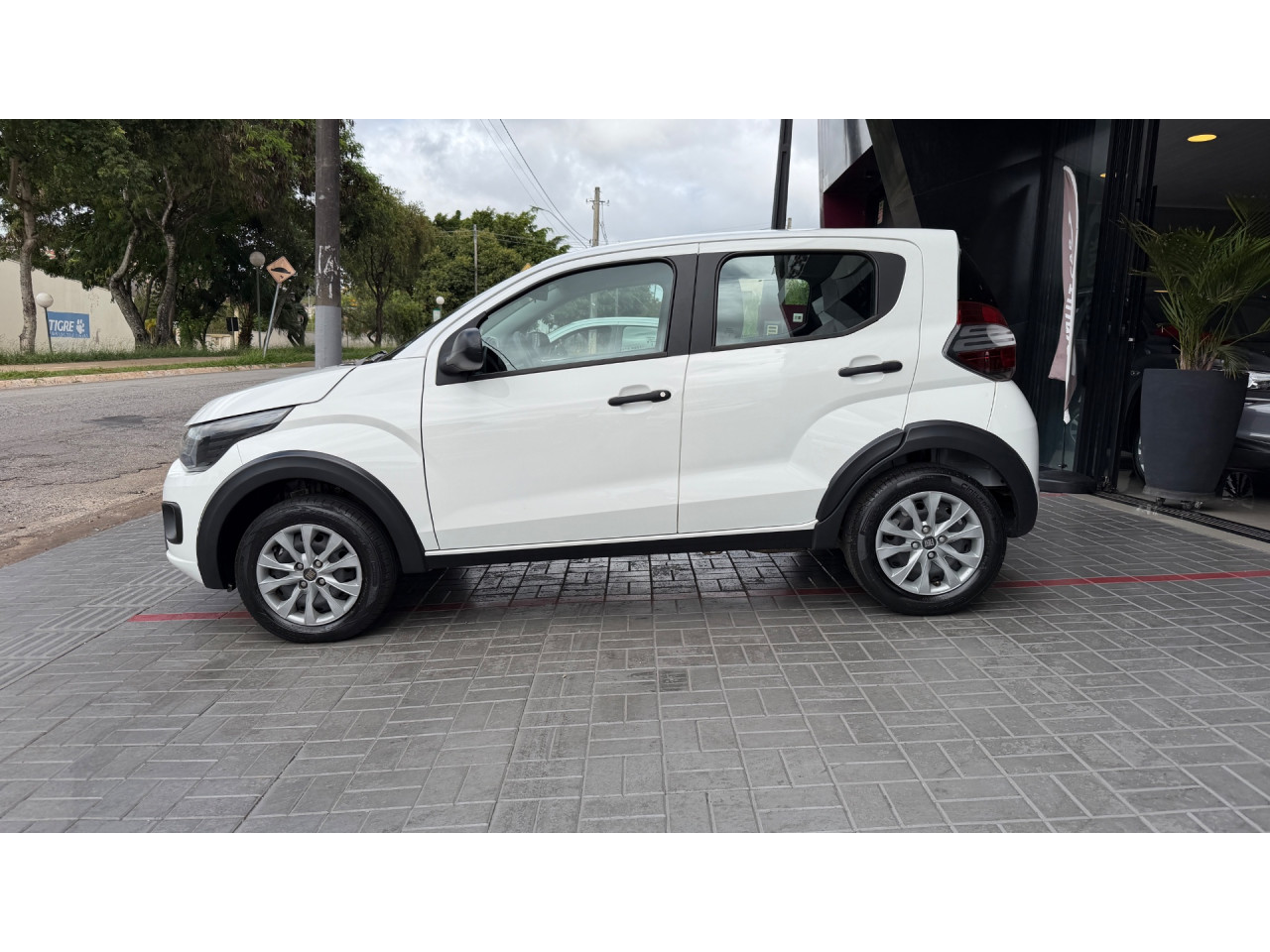 FIAT Mobi 1.0 4P FLEX EVO LIKE