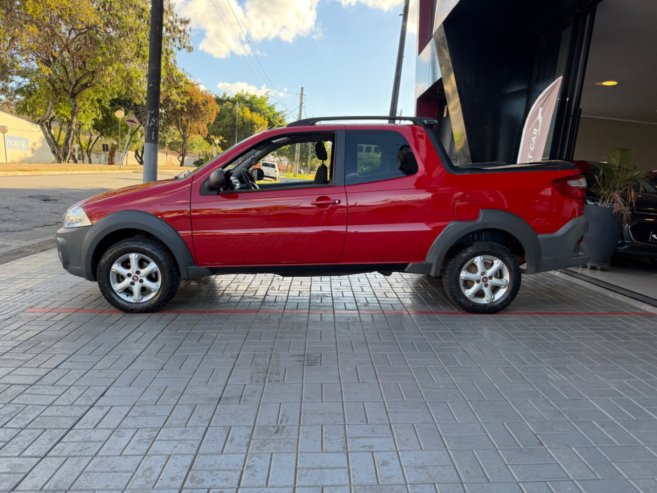 FIAT Strada 1.4 FLEX HARD WORKING CABINE DUPLA