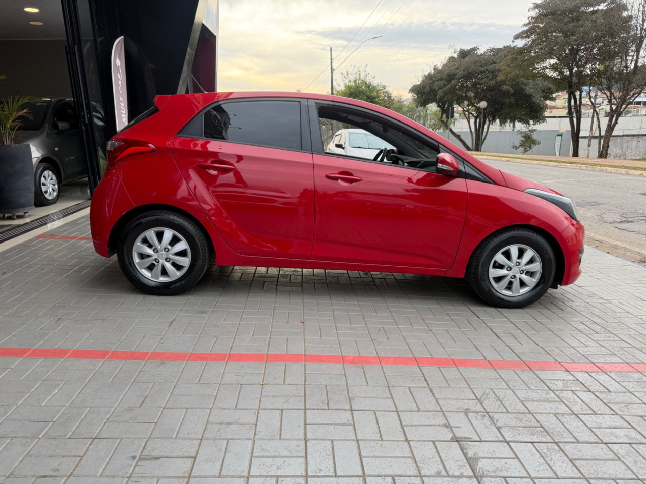 HYUNDAI HB 20 Hatch 1.0 12V 4P FLEX COMFORT PLUS