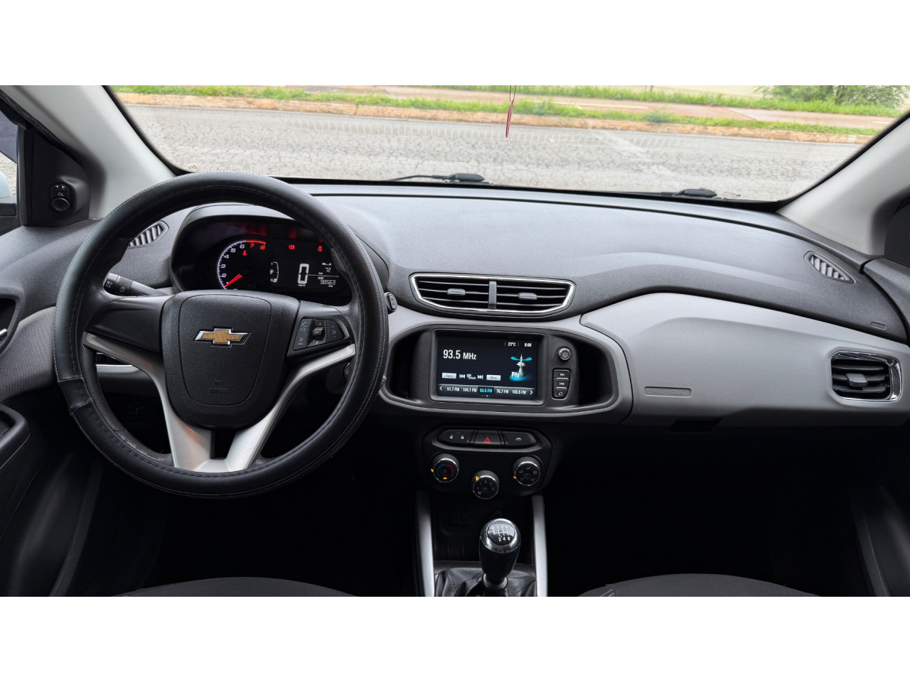 CHEVROLET Onix Hatch 1.4 4P FLEX LT