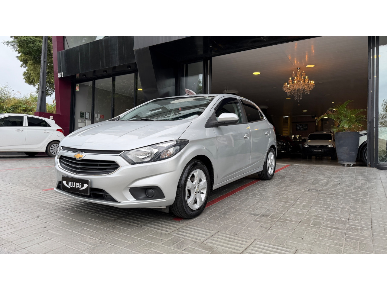 CHEVROLET Onix Hatch 1.4 4P FLEX LT