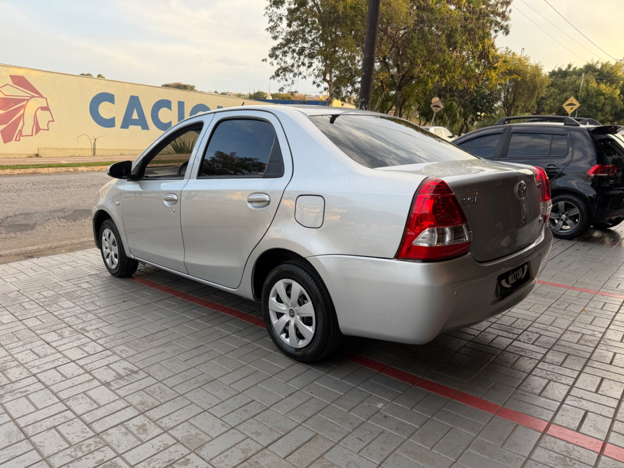 TOYOTA Etios Sedan 1.5 16V 4P FLEX X