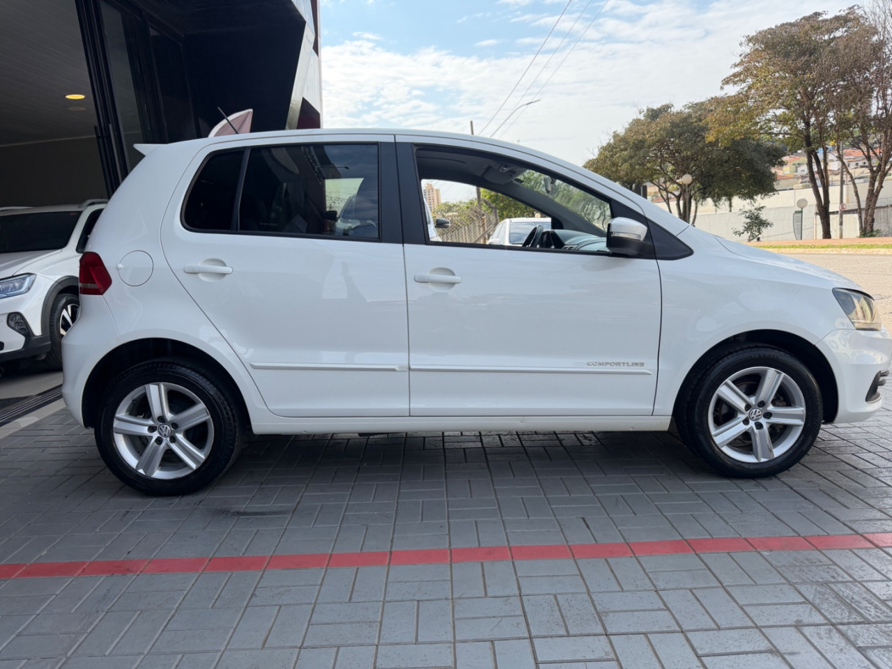 VOLKSWAGEN Fox 1.6 4P MSI COMFORTLINE FLEX