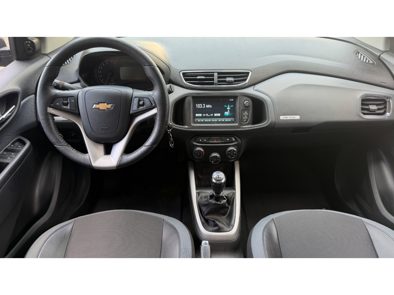 CHEVROLET Onix Hatch 1.4 4P FLEX ACTIVE
