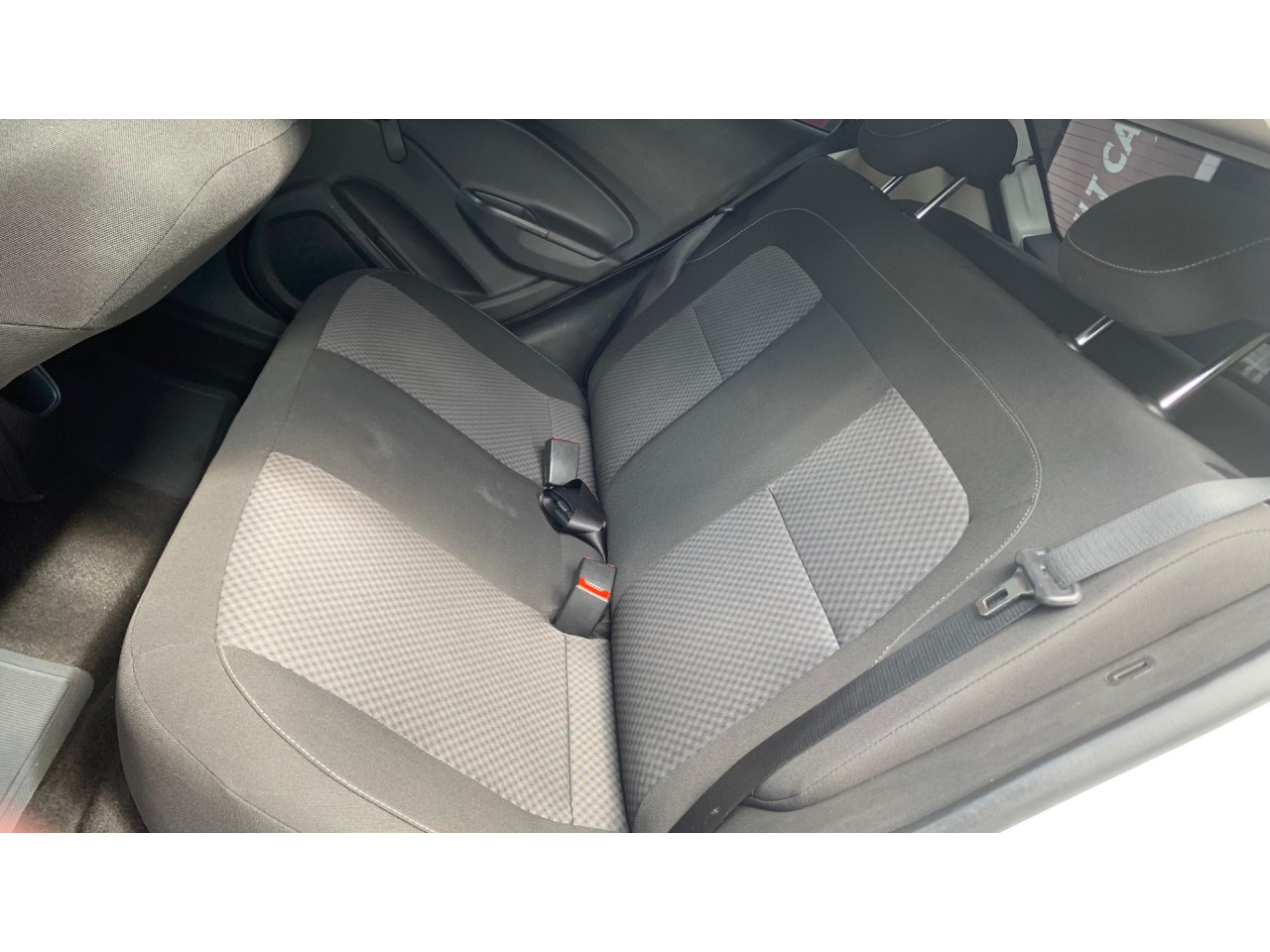 CHEVROLET Onix Hatch 1.4 4P FLEX LT AUTOMÁTICO