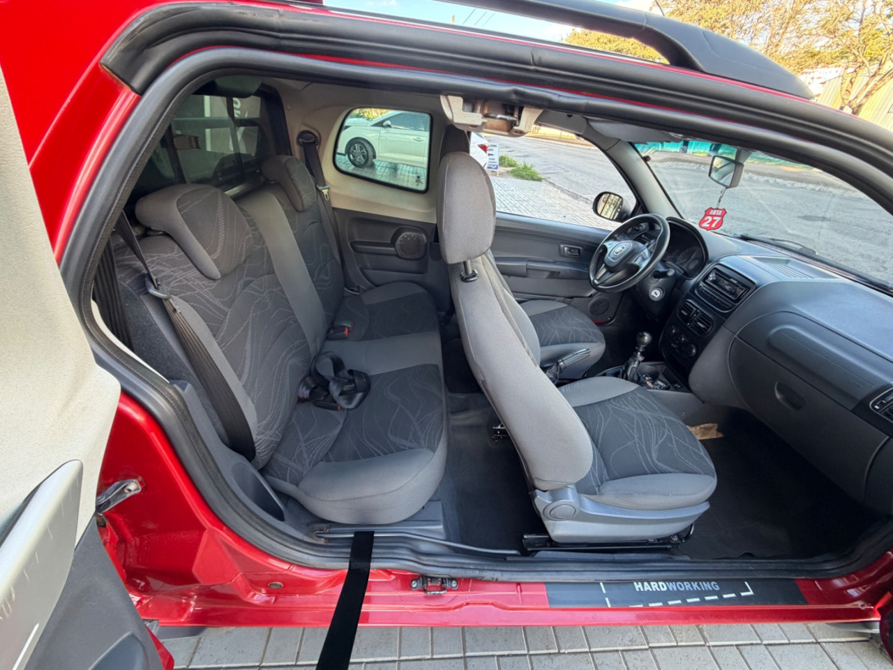 FIAT Strada 1.4 FLEX HARD WORKING CABINE DUPLA