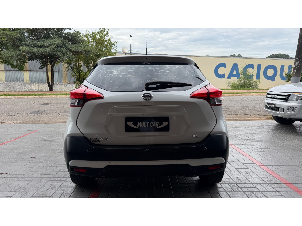 NISSAN Kicks 1.6 16V 4P FLEXSTART SL X-TRONIC AUTOMÁTICO CVT