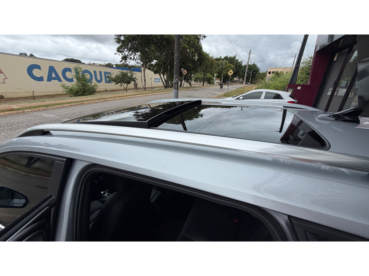 VOLKSWAGEN Taos 1.4 16V 4P FLEX 250 TSI HIGHLINE AUTOMÁTICO