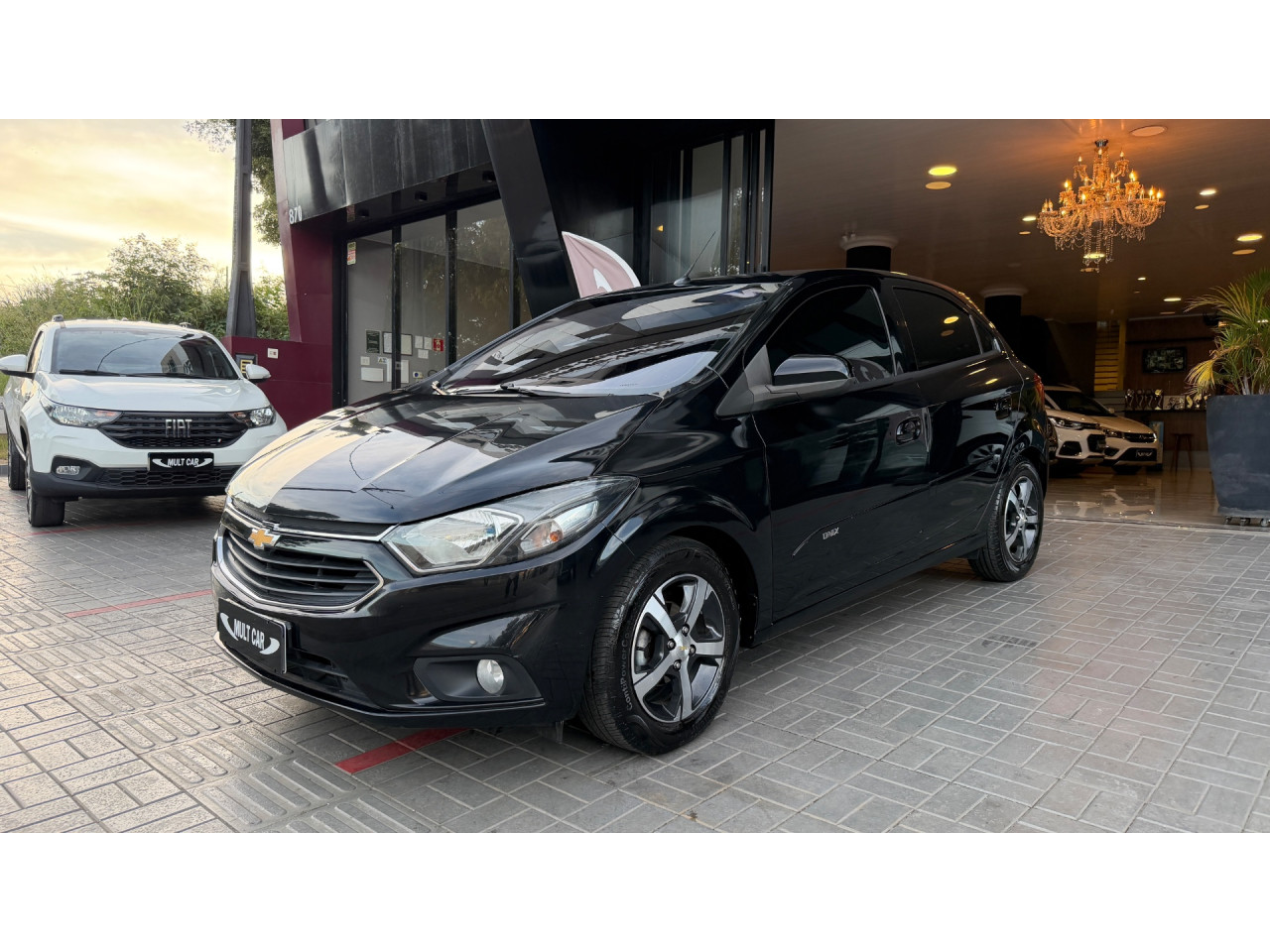 CHEVROLET Onix Hatch 1.4 4P FLEX LTZ AUTOMÁTICO