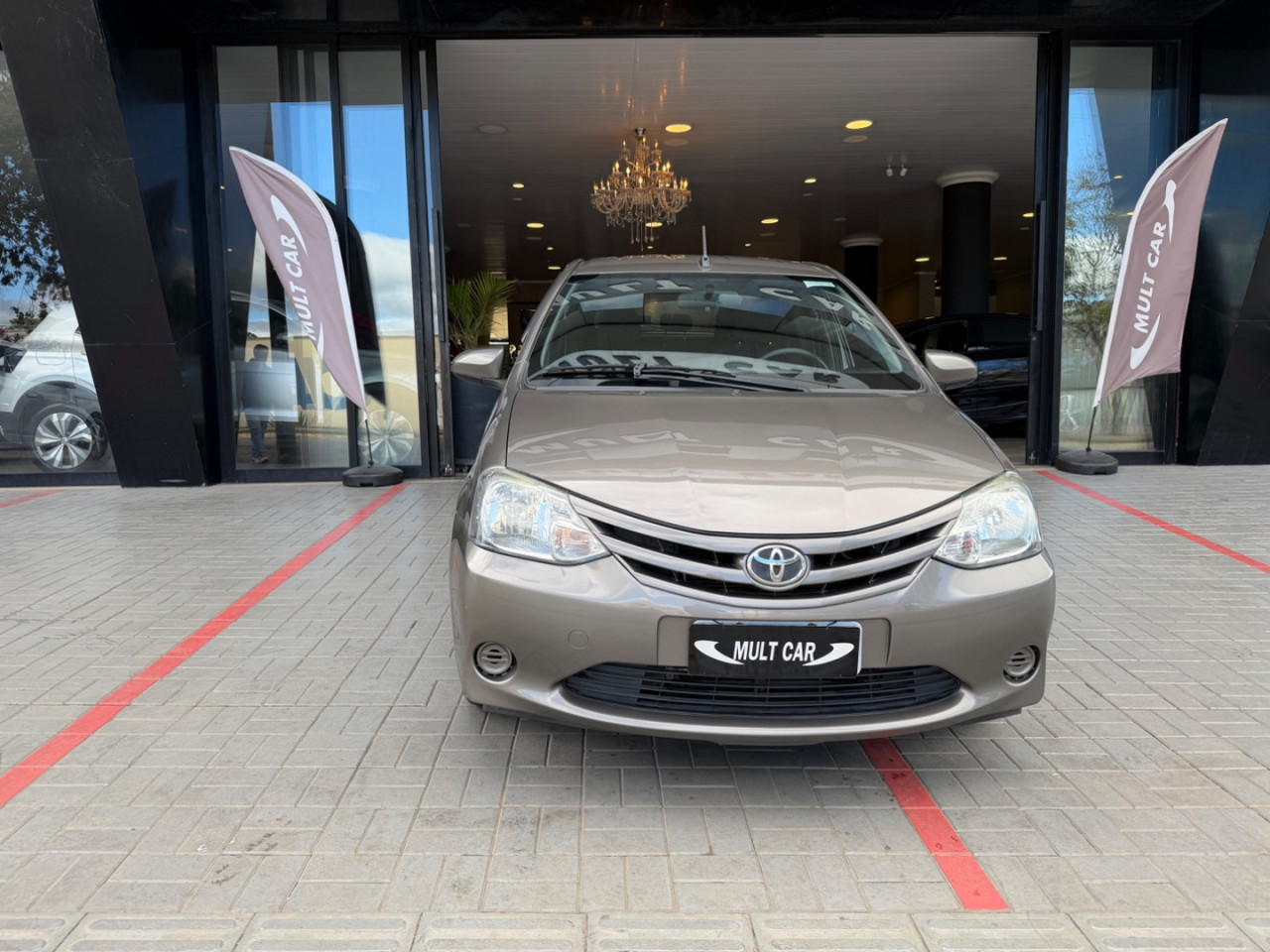 TOYOTA Etios Hatch 1.5 16V 4P FLEX XS
