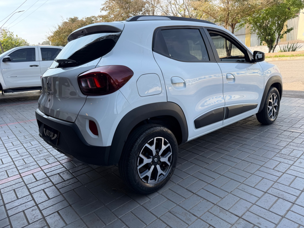 RENAULT Kwid 1.0 12V 4P SCE FLEX OUTSIDER