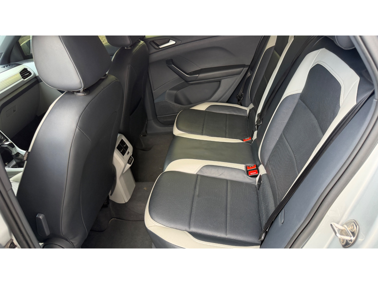 VOLKSWAGEN T-Cross 1.4 4P 250 TSI FLEX HIGHLINE AUTOMÁTICO