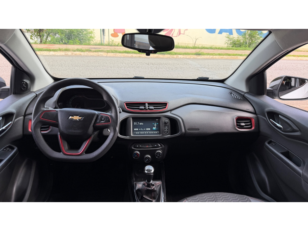 CHEVROLET Onix Hatch 1.4 4P FLEX EFFECT