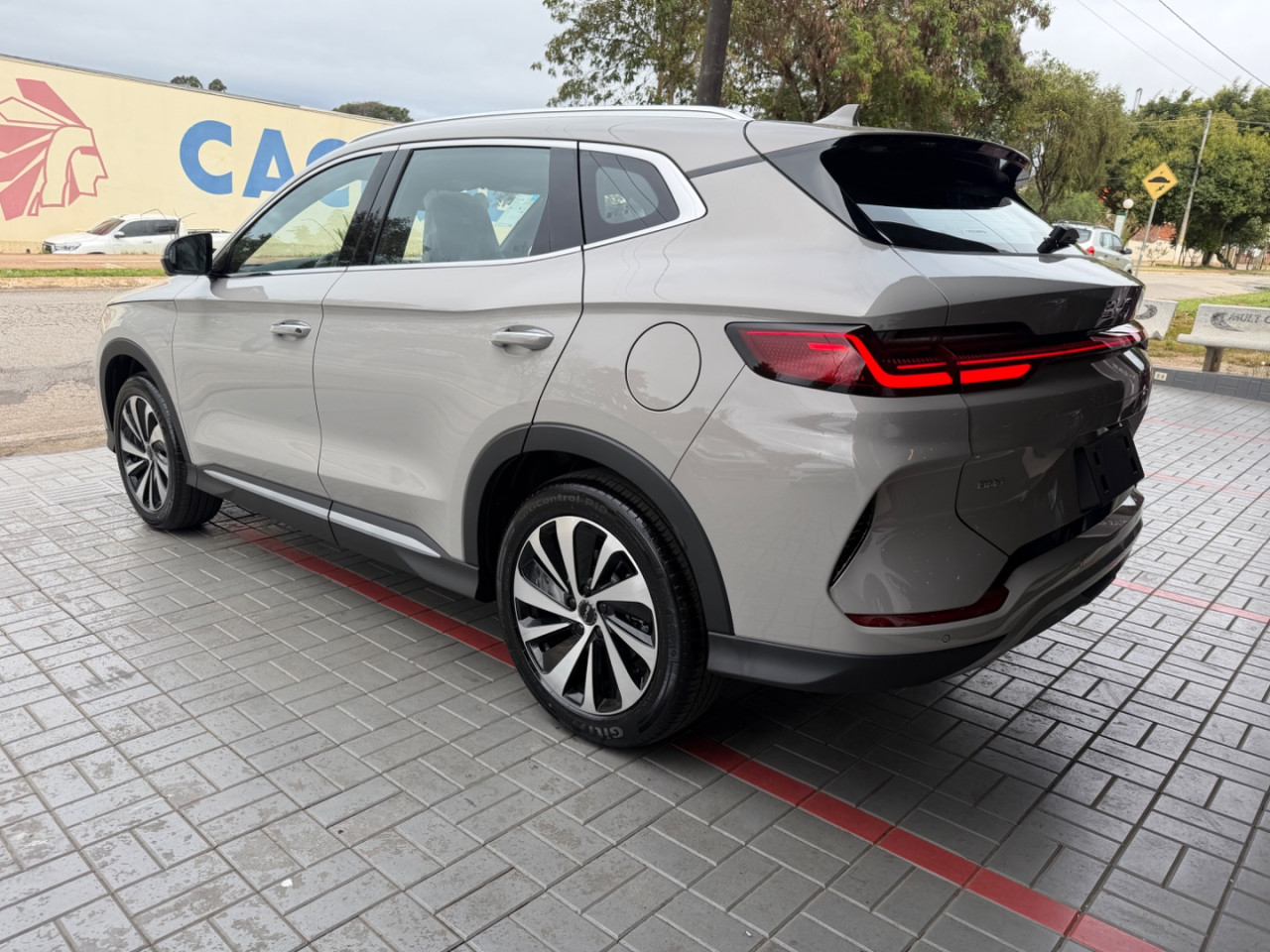 BYD Song Plus 1.5 16V 4P DM-I HÍBIRDO AUTOMÁTICO